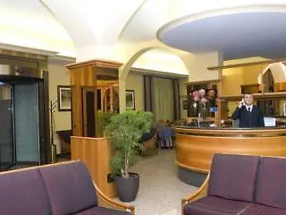 Hotel Blumen Collection By Gsa Hotels Болонья