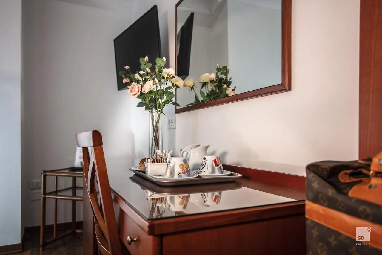 Hotel Blumen Collection By Gsa Hotels Bologna