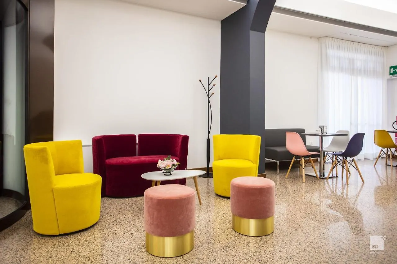 Hotel Blumen Collection By Gsa Hotels Bologna