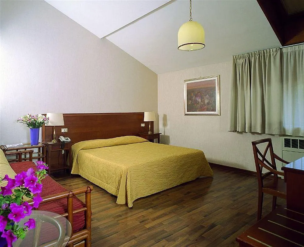 Hotel Blumen Collection By Gsa Hotels Bologna
