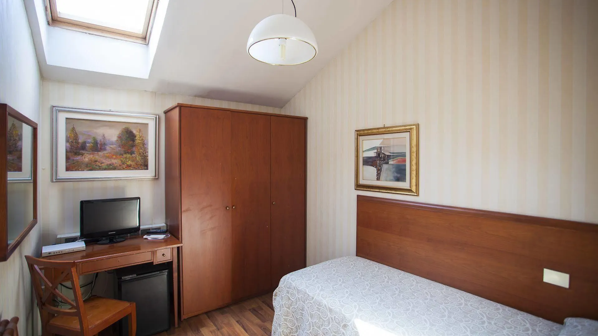 Hotel Blumen Collection By Gsa Hotels Bologna